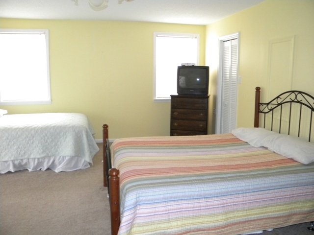 bedroom 3(b)